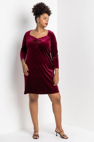 Roman Wine Curve Sweetheart Neck Velvet Dress