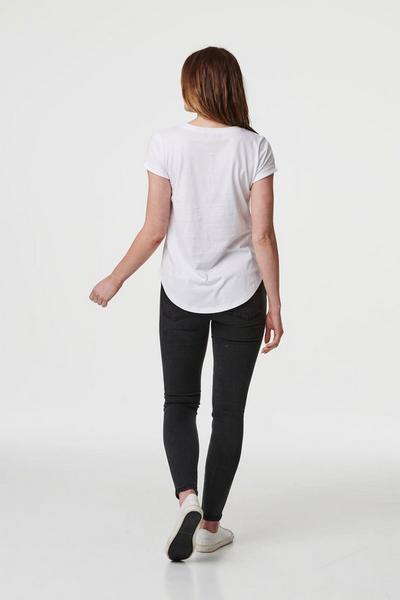 Izabel London White Graphic Printed T-Shirt