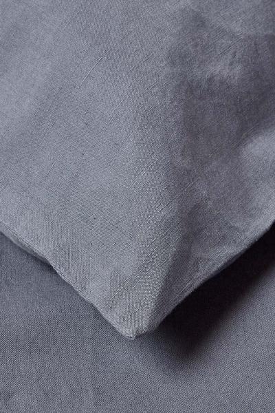 Homescapes Dark Grey Linen V Shaped Pillowcase