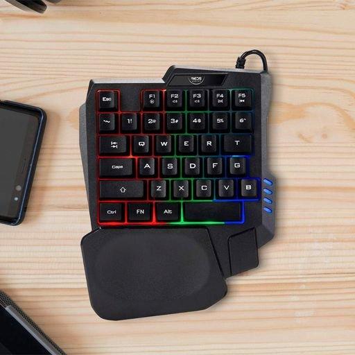 Tech Gadgets | Single Handed Gaming Keyboard | RED5