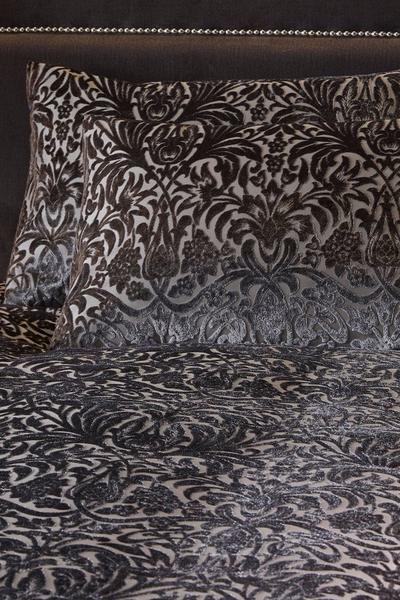 Soiree Dark Grey 'Mirella' Damask Weave Soft Velvet Duvet Cover Set