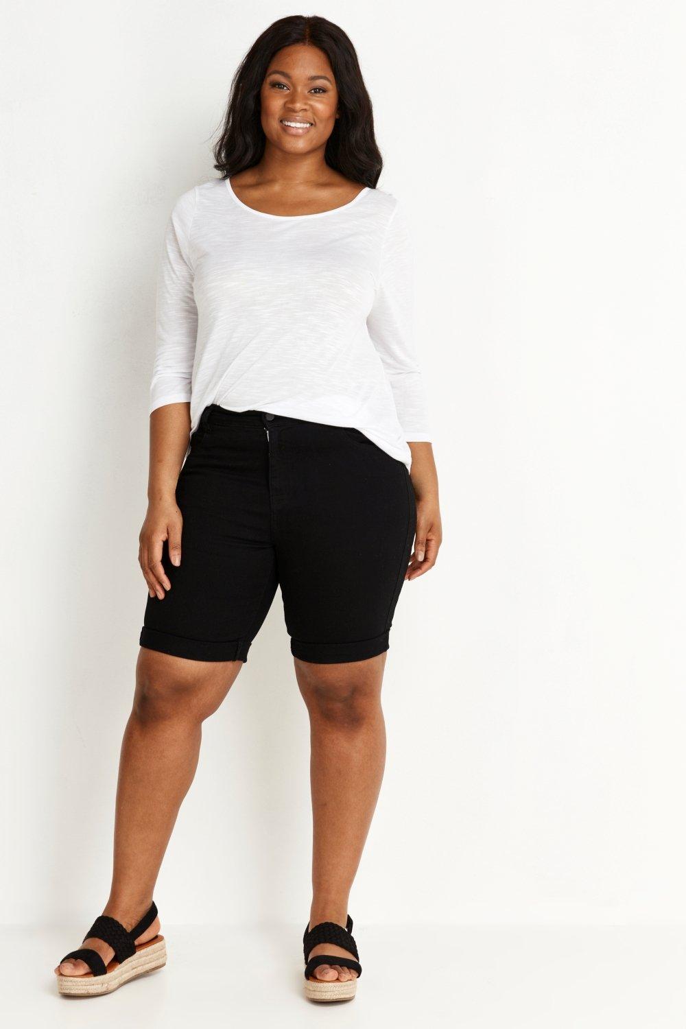 Arena Fleece Shorts & Bermuda Shorts in Black Womens Clothing Shorts Knee-length shorts and long shorts 