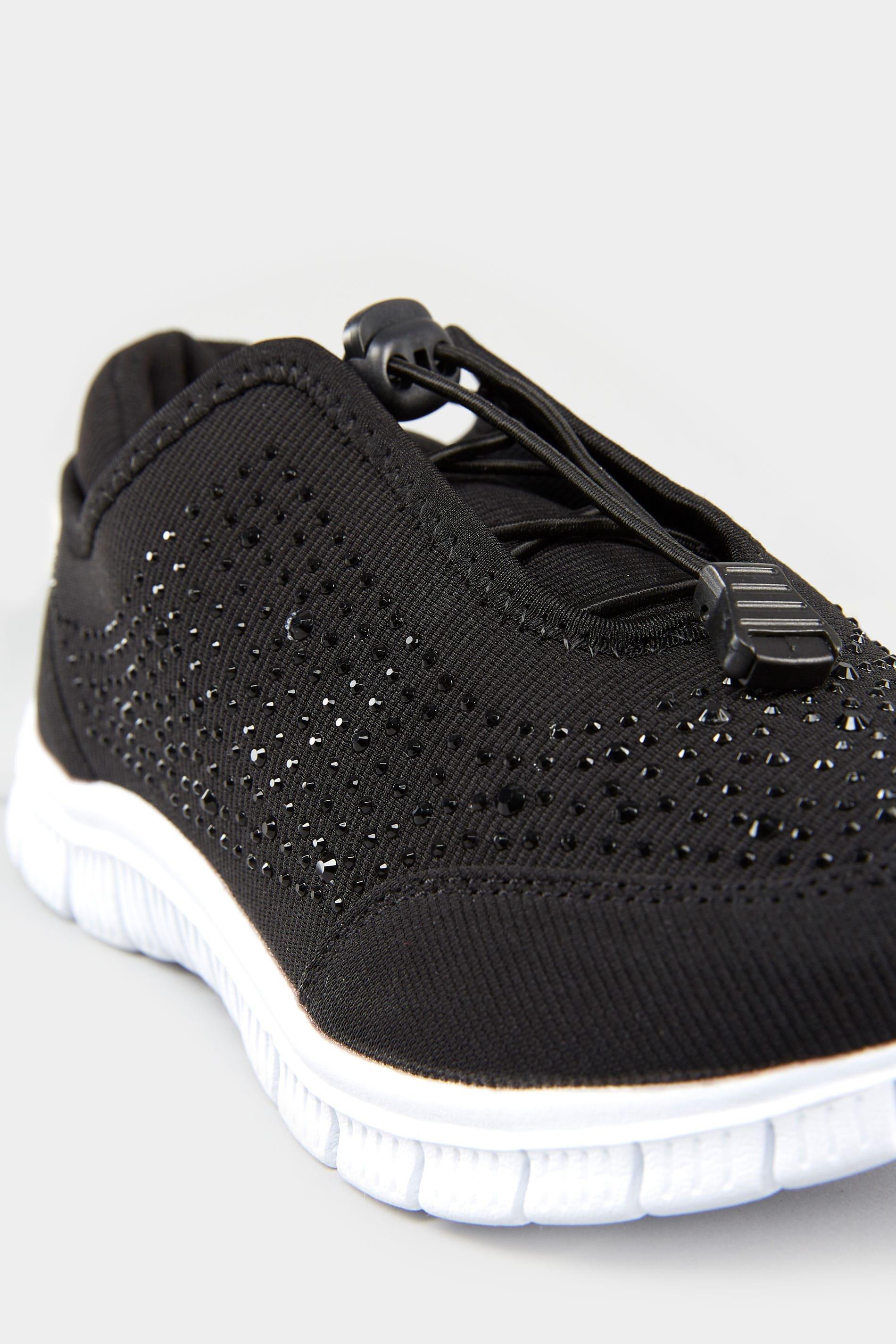 slip on trainers black