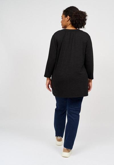 Ciso Black 3/4 sleeve T Shirt V Cut