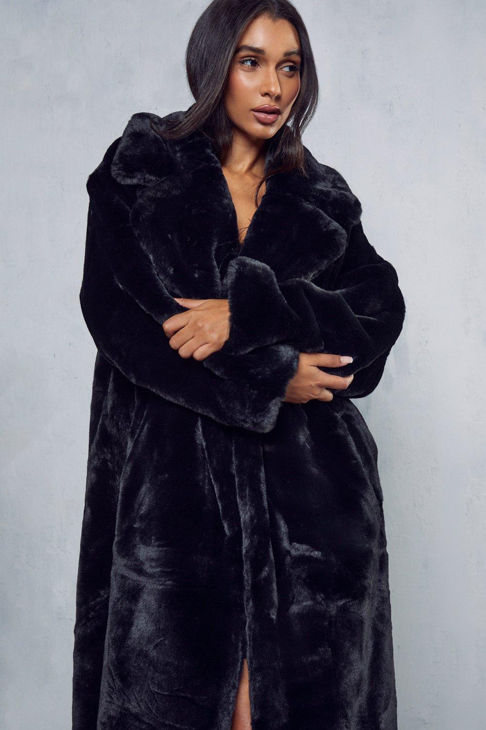 Maxi faux fur 2025 coat with hood