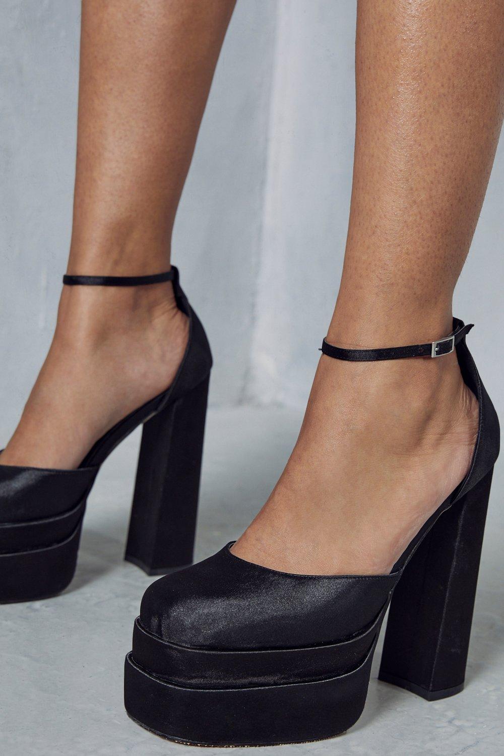 Cheap black deals chunky heels