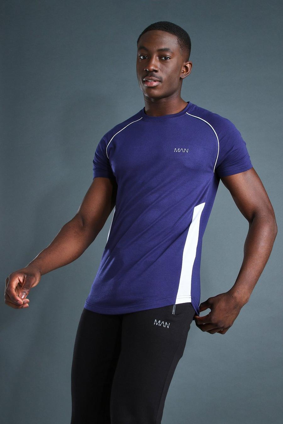 Marineblauw Man Active Muscle Fit Raglan T-Shirt Met Biezen image number 1