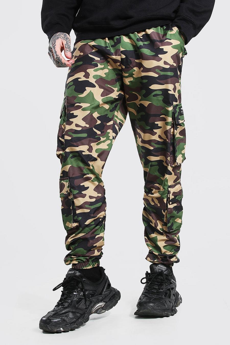 Pantalon cargo à froncés imprimé camouflage MAN officiel, Kaki image number 1