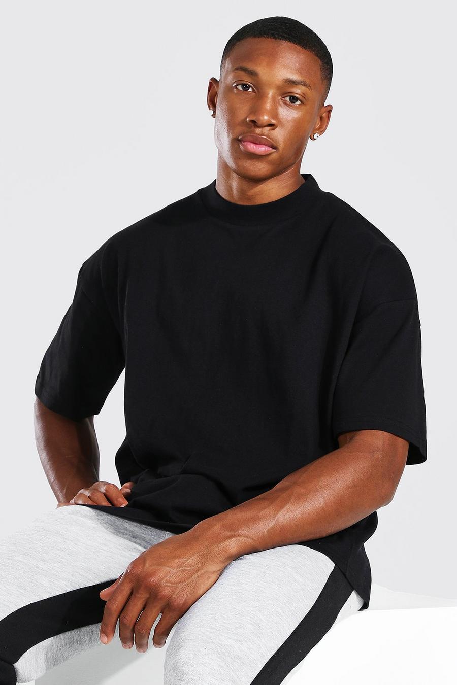 Übergröße Rundhals-T-Shirt mit verlängertem Ausschnitt, Schwarz image number 1