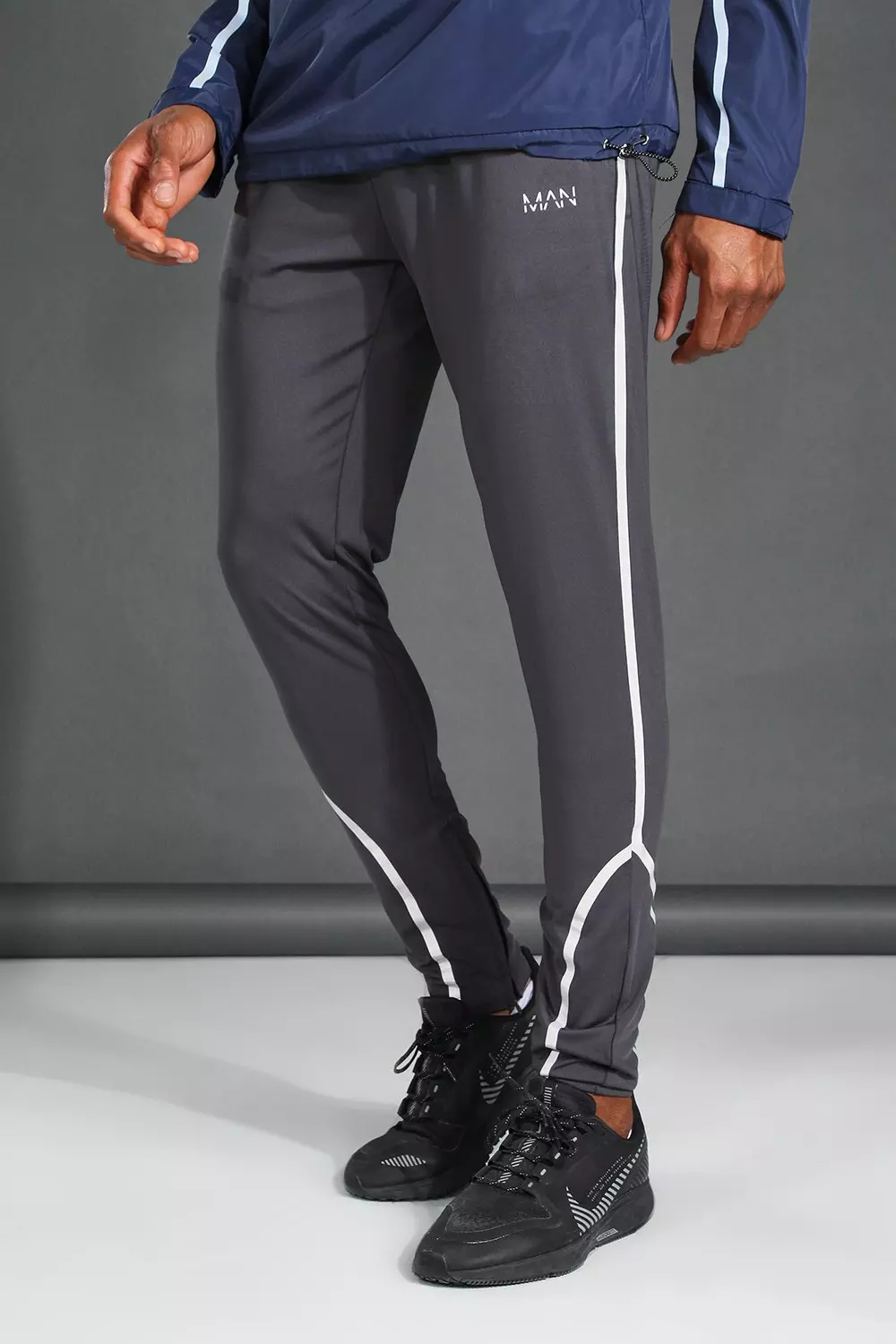 Grey Man Active Reflective Joggers alternative image