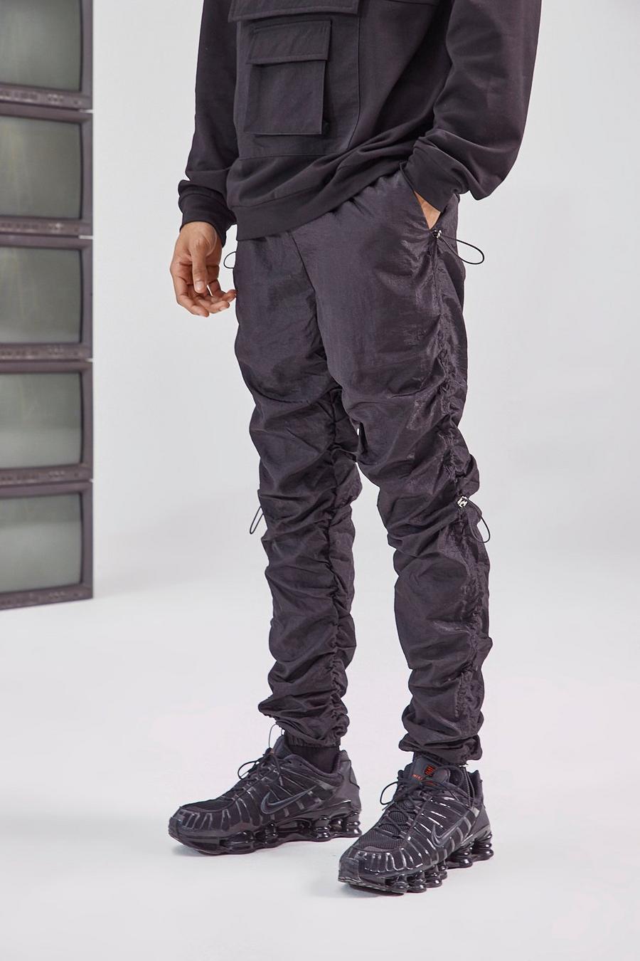 שחור מכנסי דגמ"ח עם קפלים ברגליים image number 1