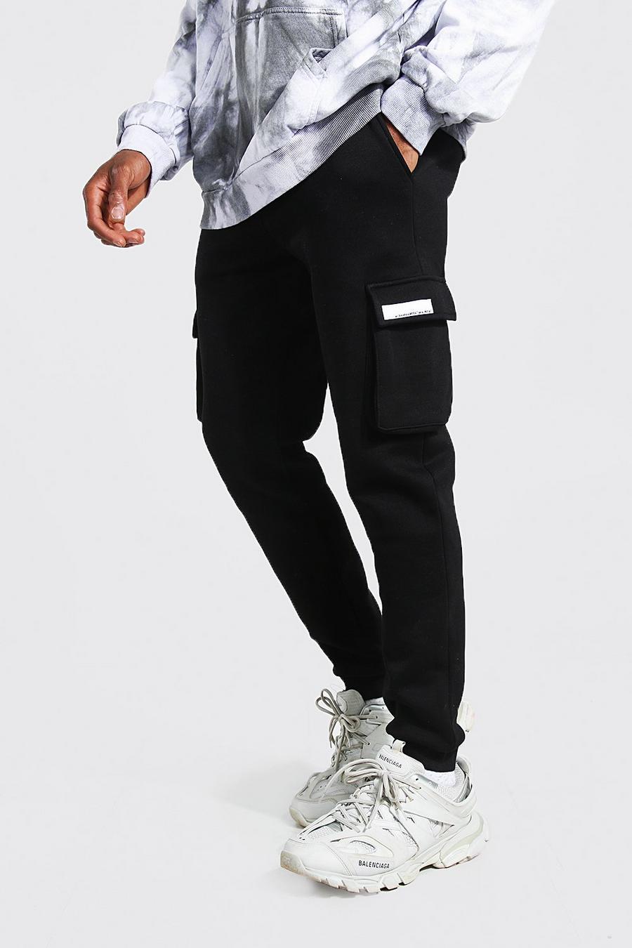 שחור מכנסי ריצה דגמ"ח בגזרה צרה עם קפלים ותווית image number 1