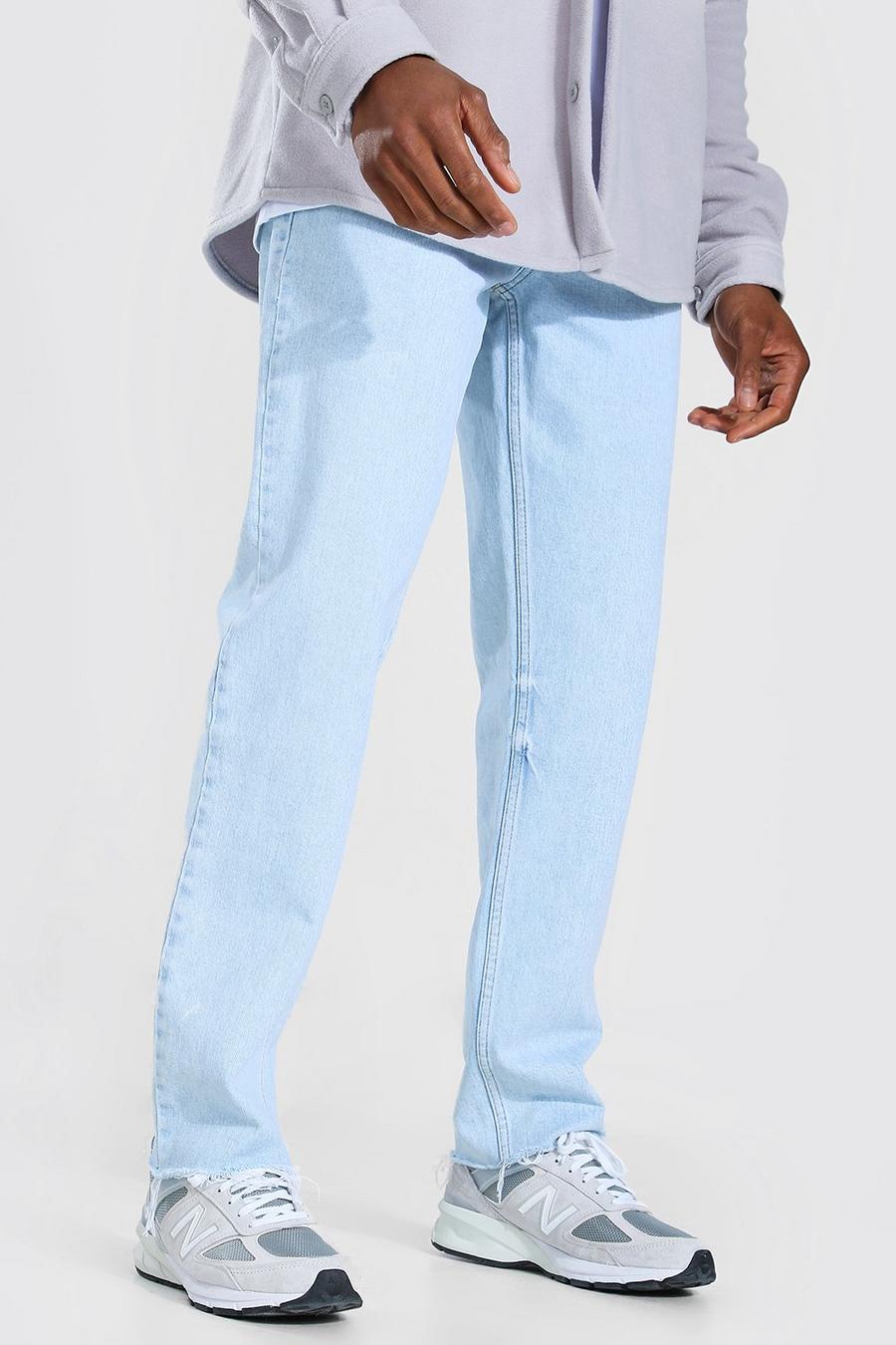 כחול בהיר ג'ינס בגזרה ישרה עם קרעים במכפלת image number 1