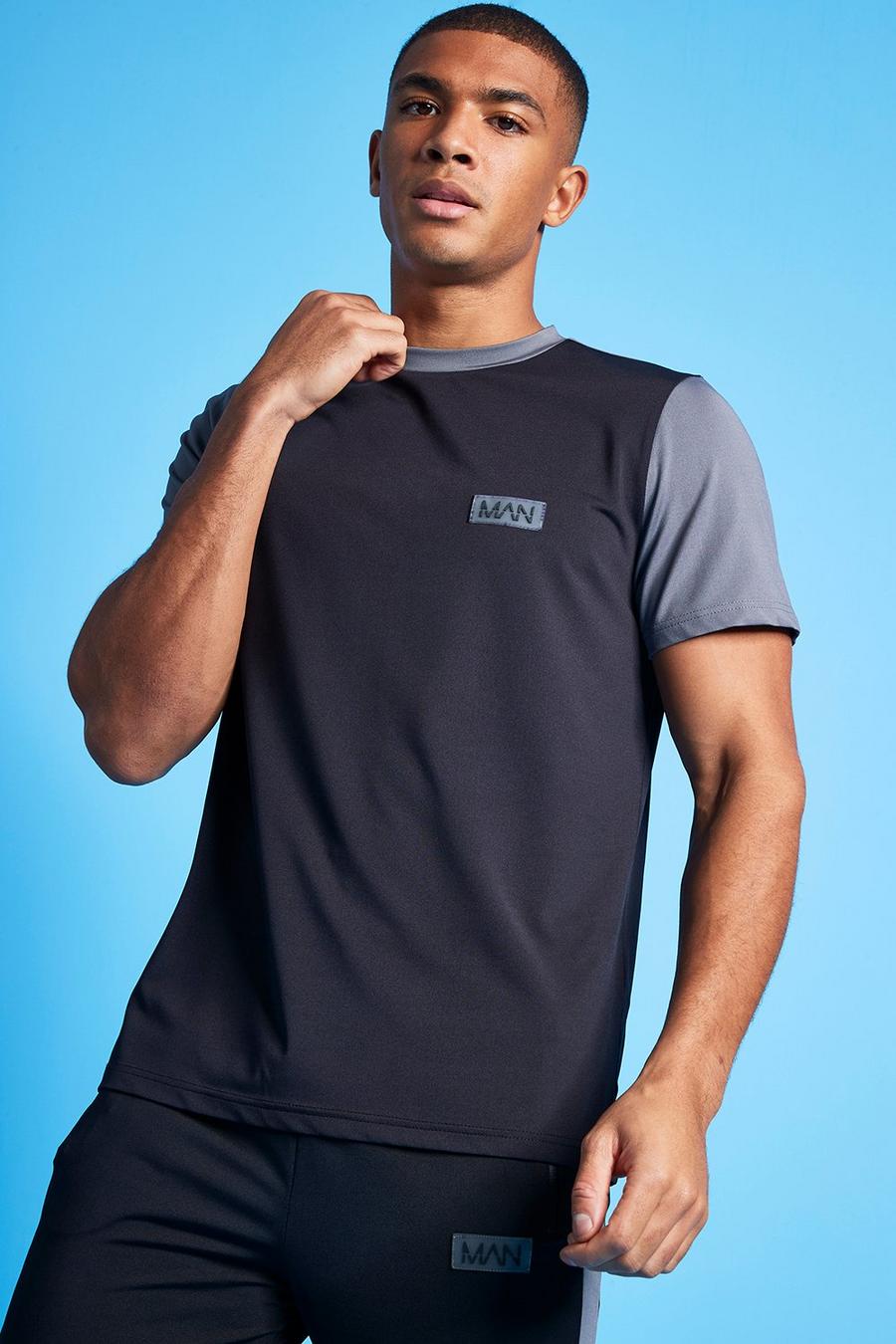 Black MAN Active T-shirt med blockfärger image number 1