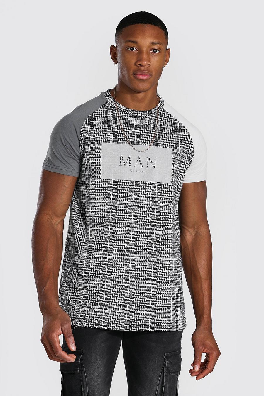 Grijs Man Jacquard Colour Block T-Shirt Met Tekst image number 1