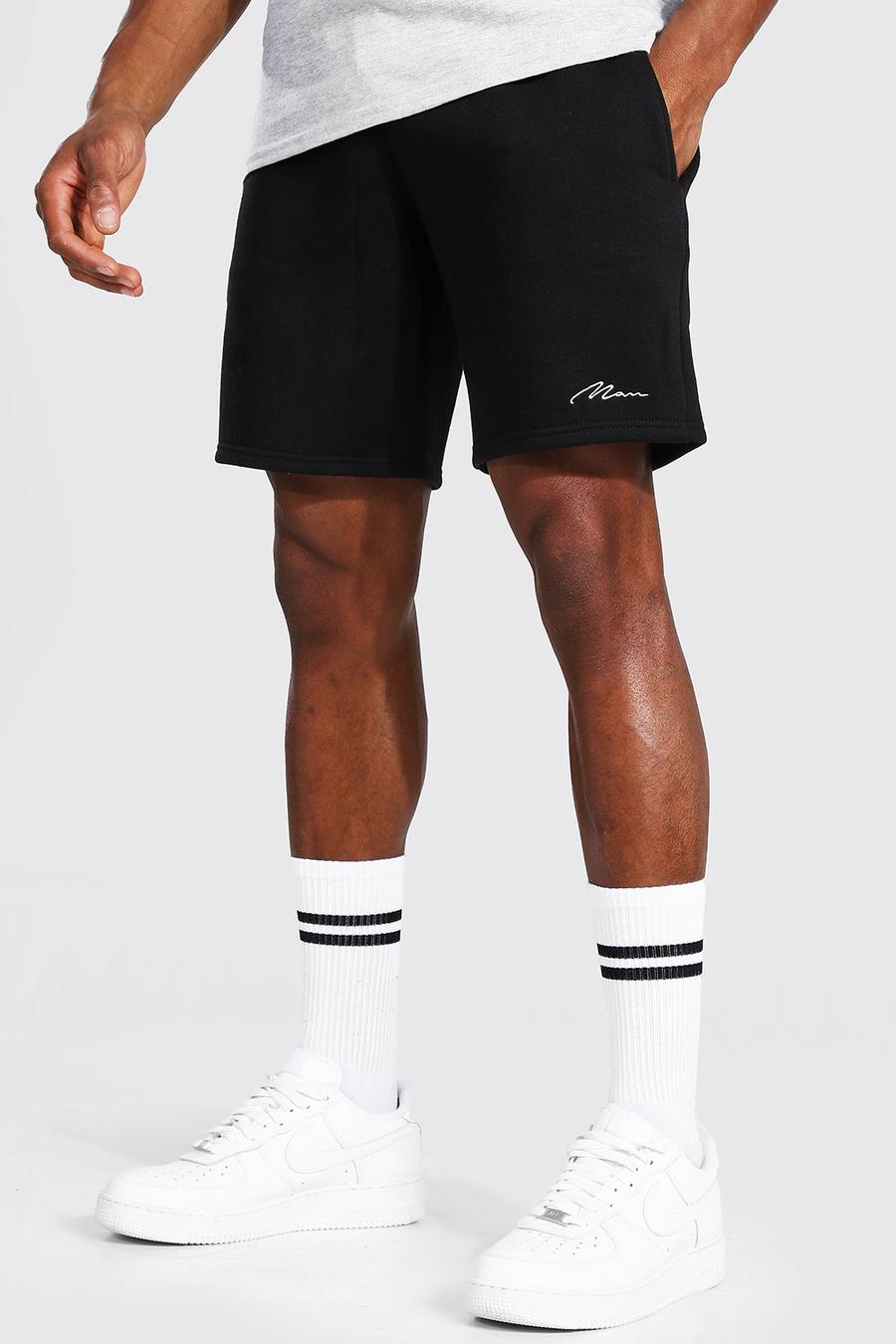 Mittellange Jersey-Shorts mit Man-Schriftzug, Regular Fit, Schwarz image number 1
