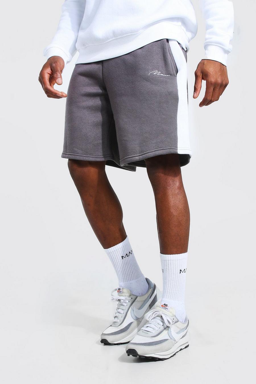 Pantalones cortos con panel lateral sueltos con firma la Man, Gris marengo image number 1