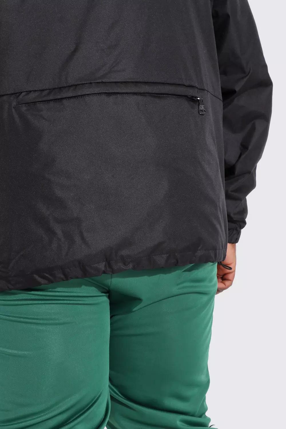 Black Plus Size Man Smart Packable Overhead Cagoule alternative image