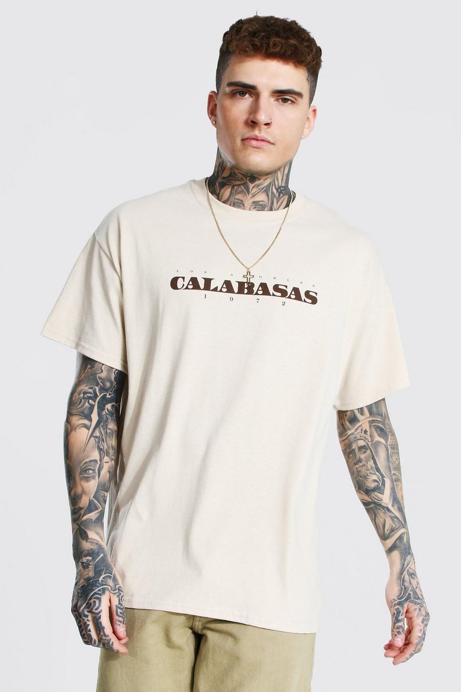 T-Shirt in Übergröße mit „Calabasas“-Print, Sand image number 1