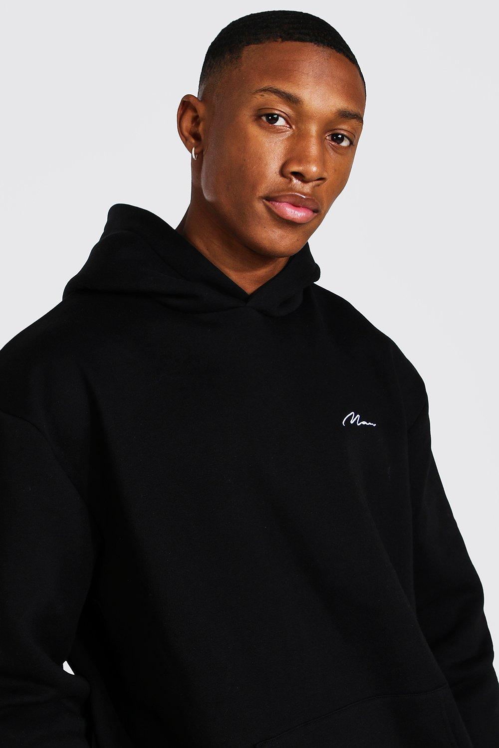 https://media.boohoo.com/i/boohoo/mzz06099_black_xl_3/male-black-man-signature-bungee-hem-oversized-hoodie