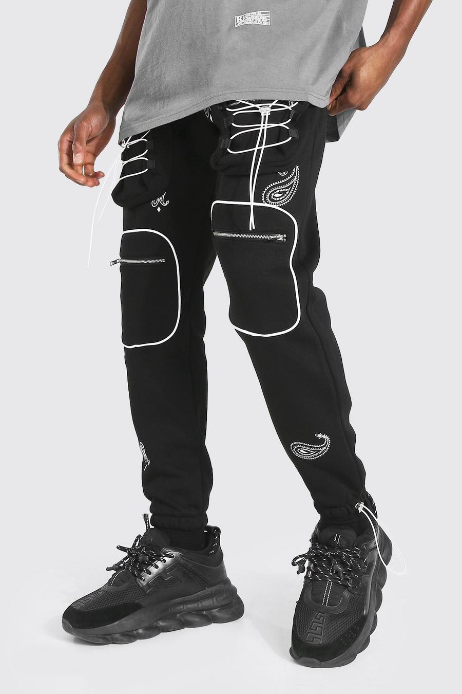 שחור מכנסי ריצה דגמ"ח בסגנון שימושי עם רקמת בנדנה image number 1