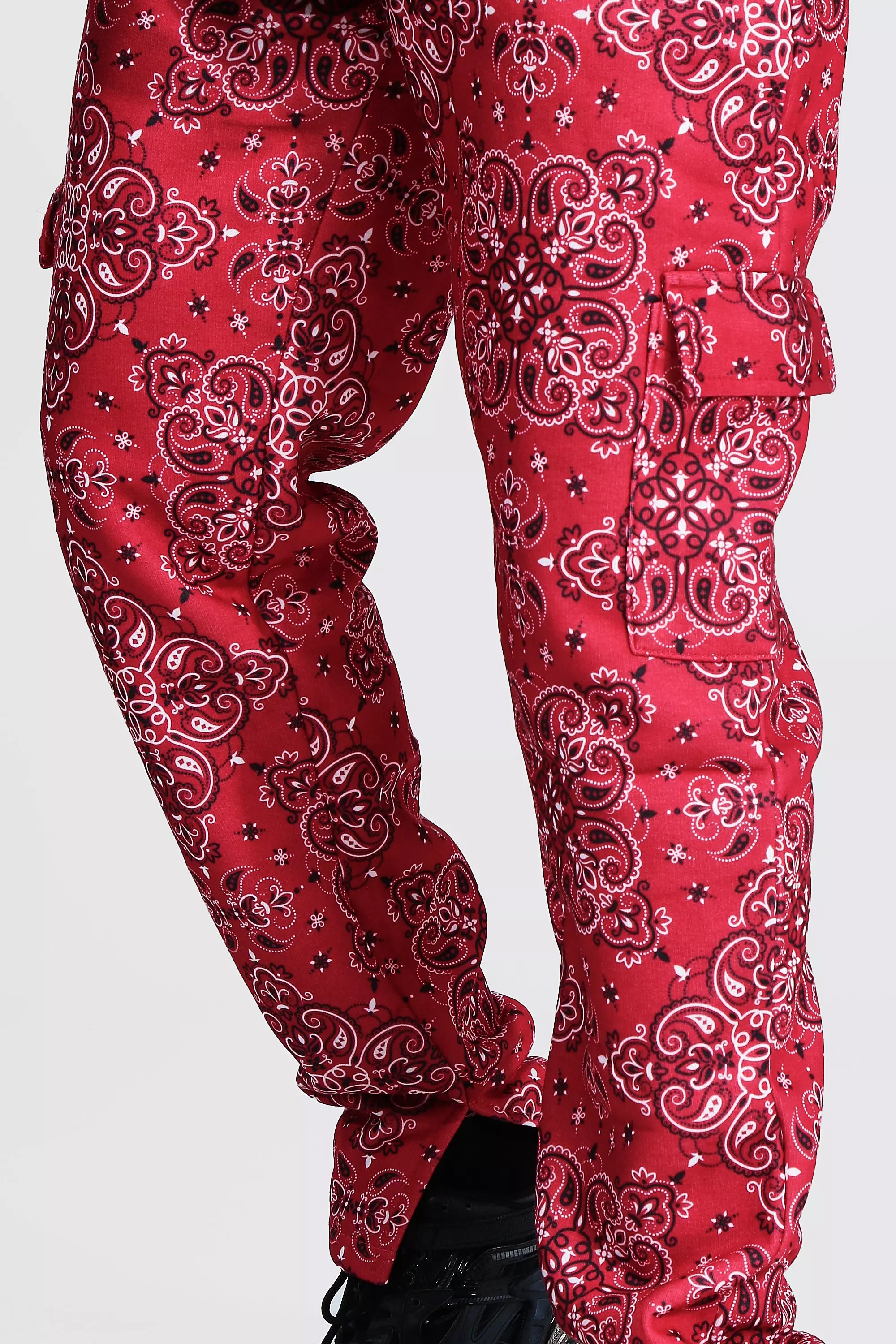 Red discount bandana joggers