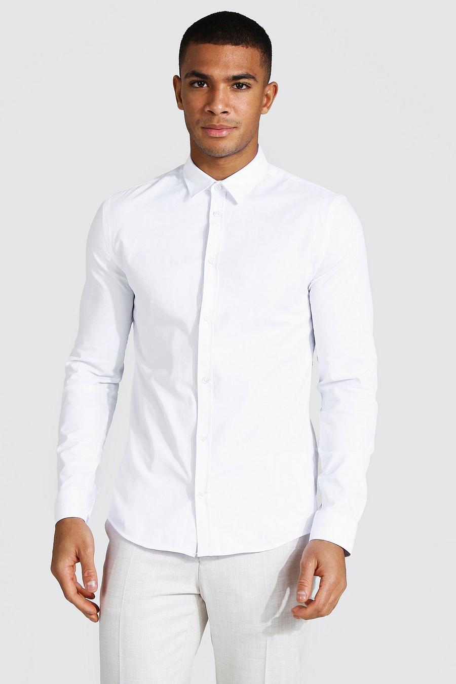 White Långärmad skjorta med muscle fit image number 1