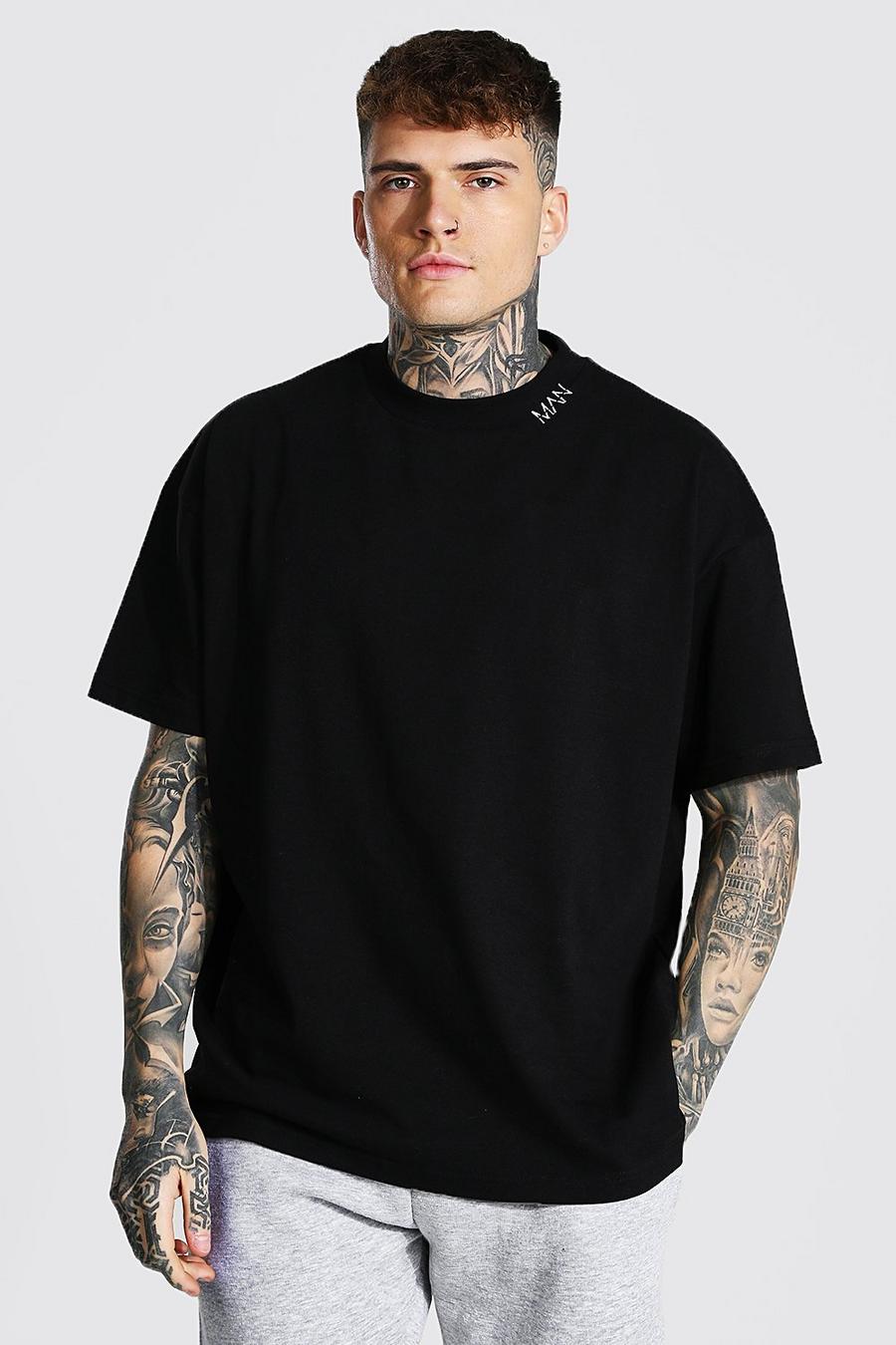 Schweres Man T-Shirt in Übergröße mit verlängertem Ausschnitt, Schwarz image number 1