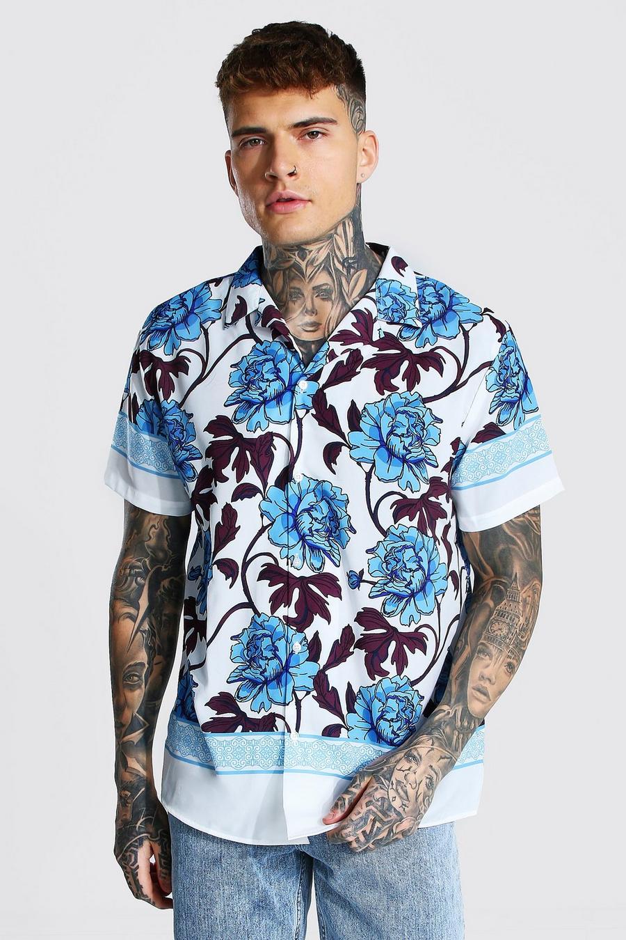 Light blue Kortärmad oversize skjorta med bowlingkrage och blommönster image number 1