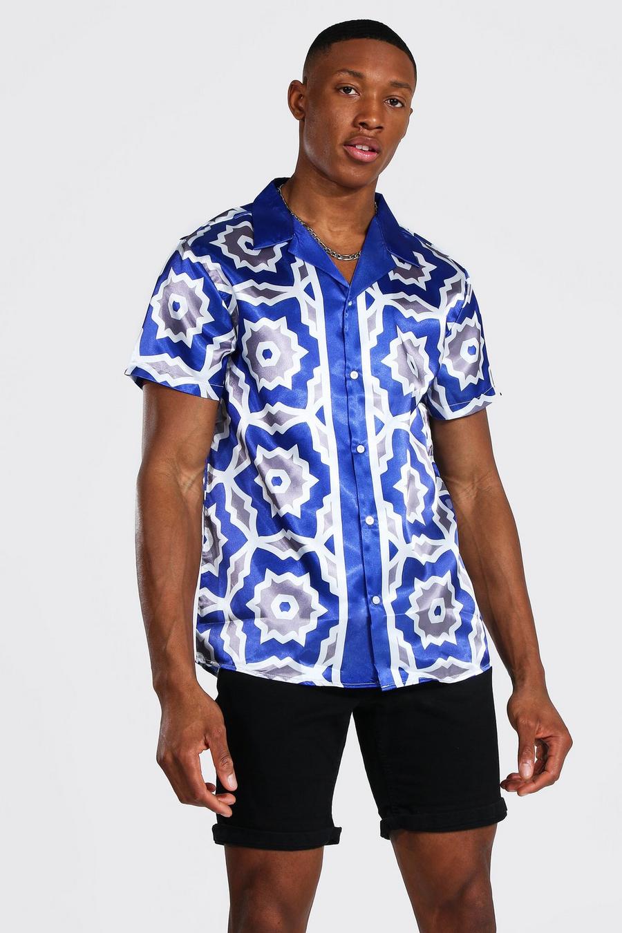Camisa de satén de manga corta con cuello de solapa y borde estampado, Azul marino image number 1