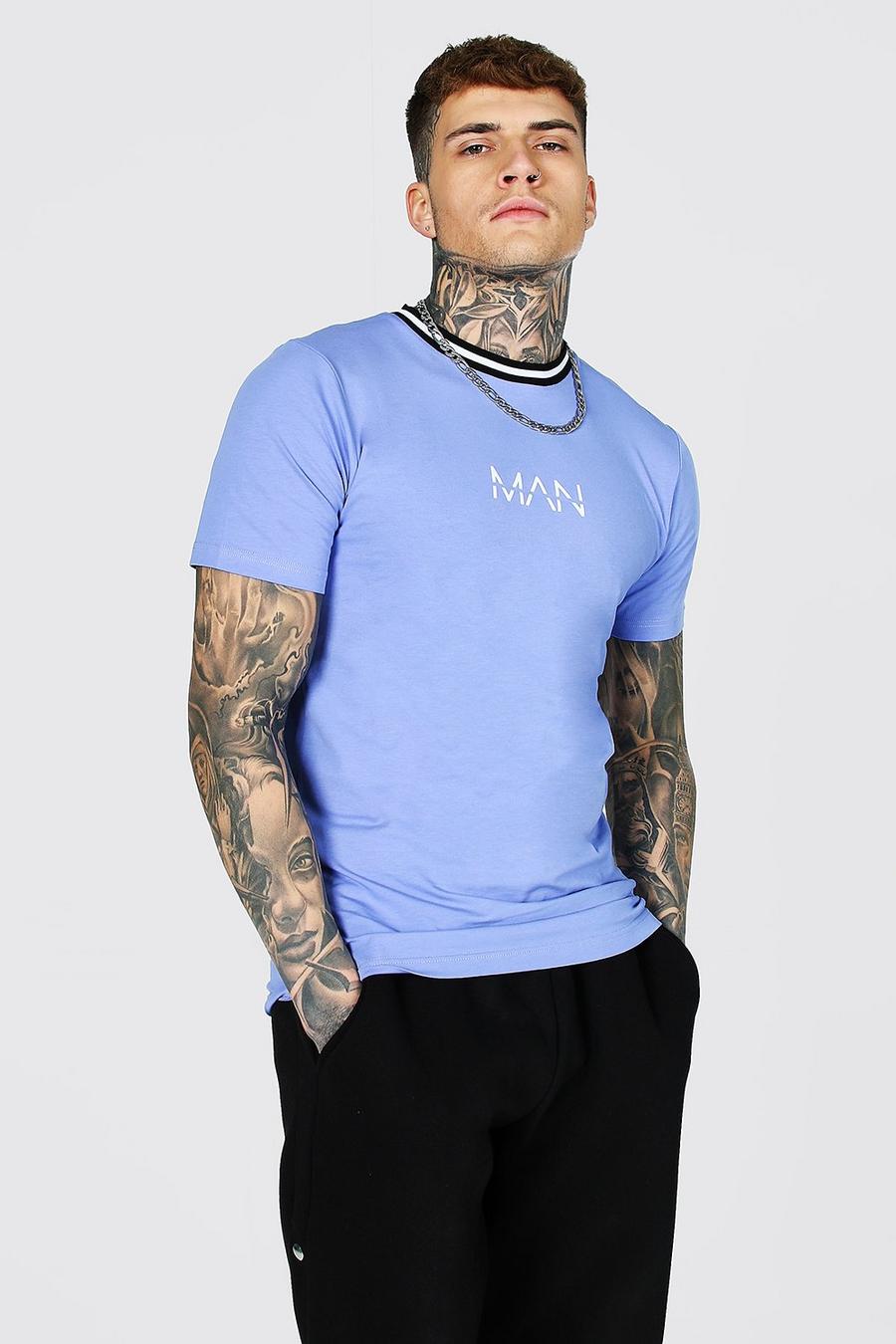 Original MAN Muscle Fit T-Shirt mit geripptem Ausschnitt, Kornblumenblau image number 1