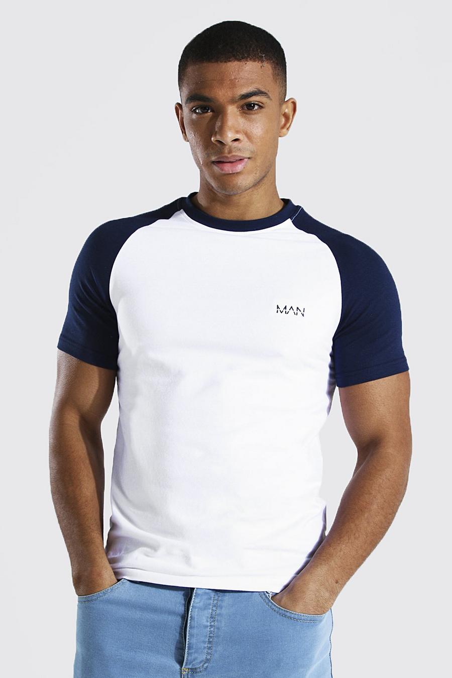 Navy Muscle Fit Original Man Raglan T-shirt image number 1