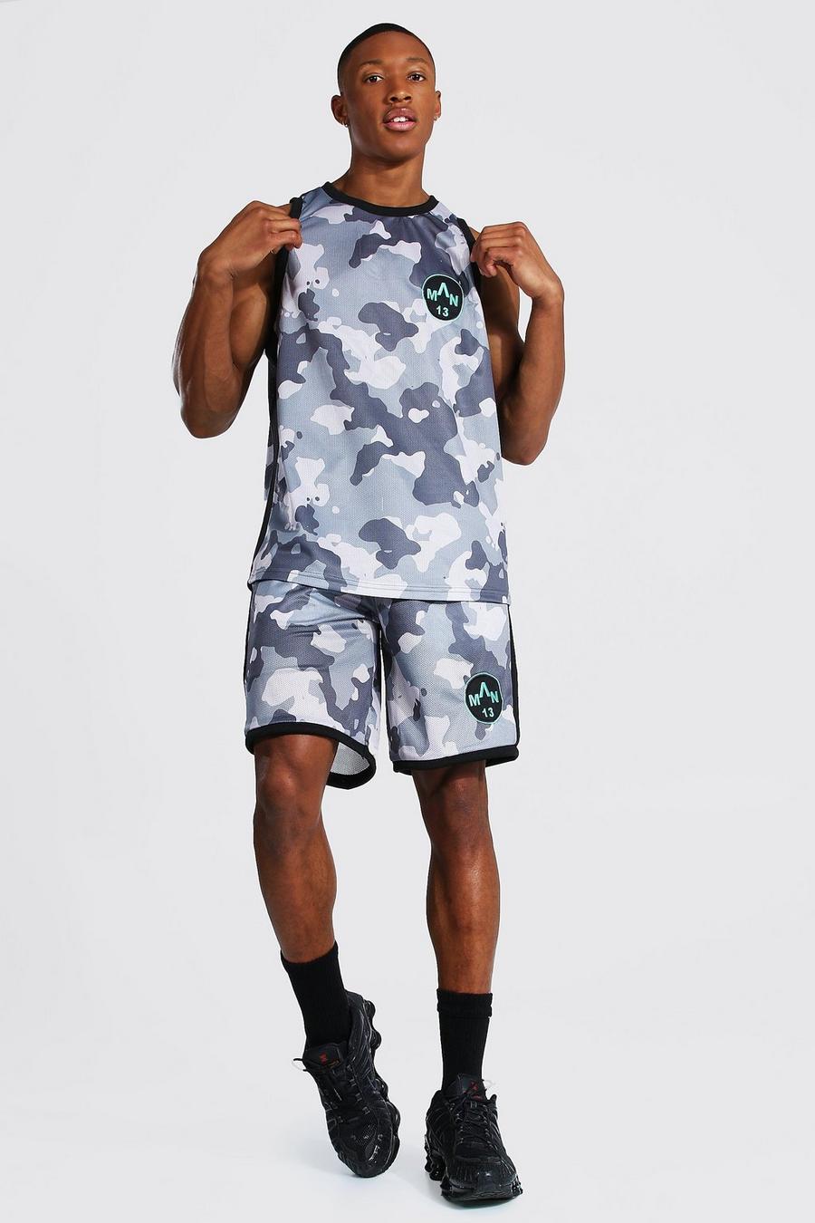 Grey MAN Kamouflagemönstrad basketlinne och shorts i airtex image number 1