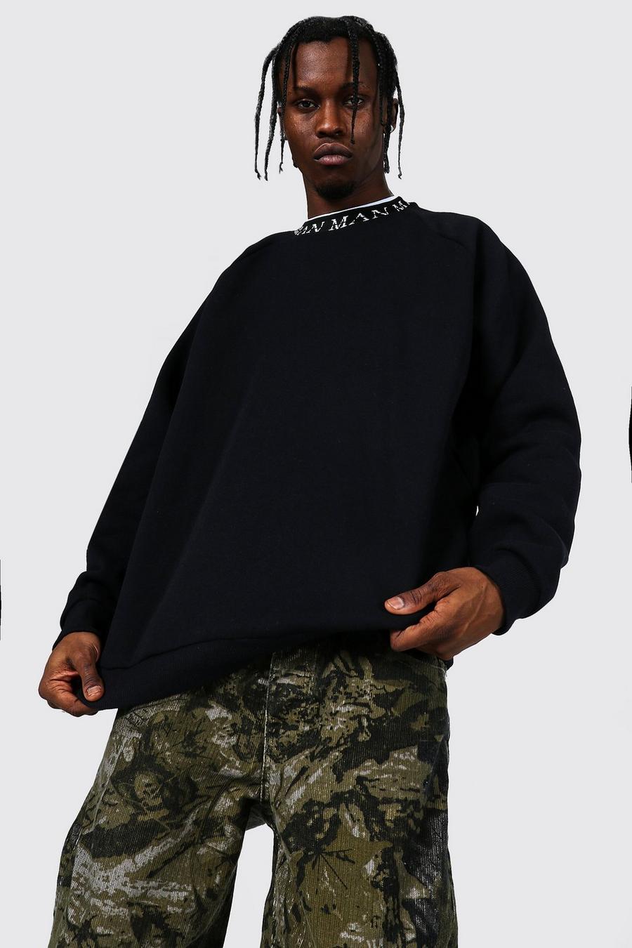 Black MAN Oversize sweatshirt med halsmudd image number 1