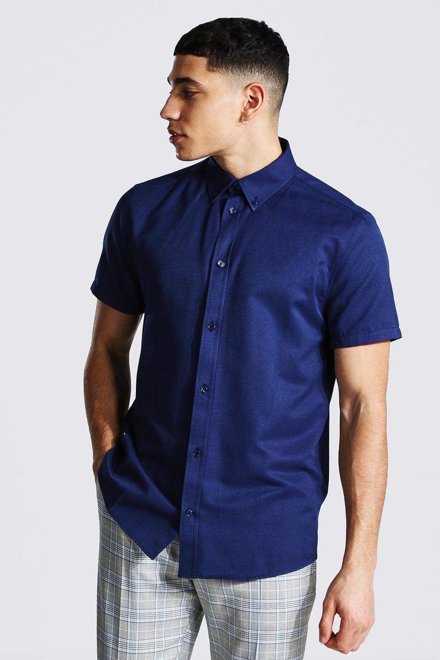 Camisa Oxford de corte estándar con mangas cortas, Azul marino image number 1