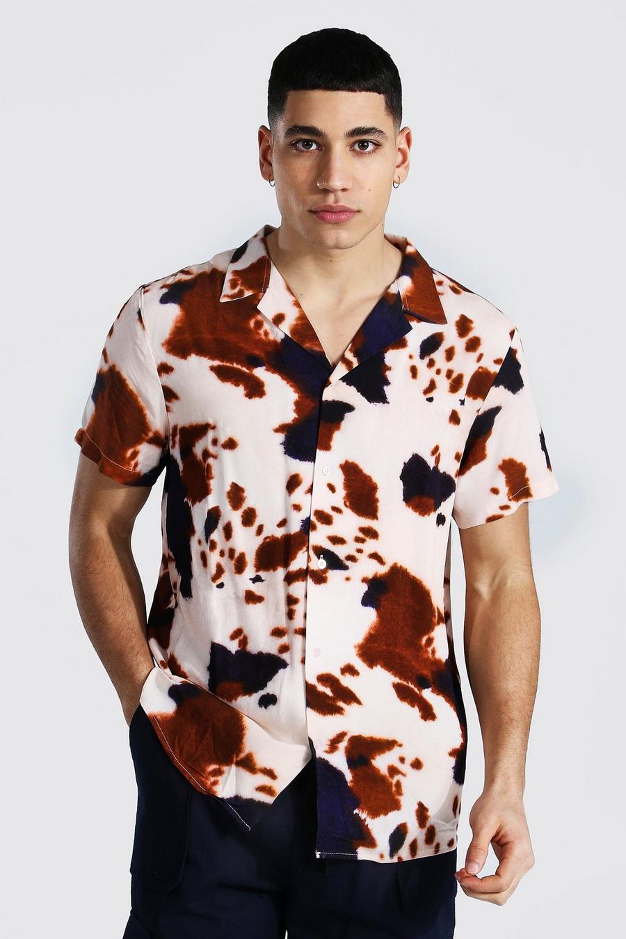 Kortärmad mönstrad skjorta i viskos med bowlingkrage image number 1