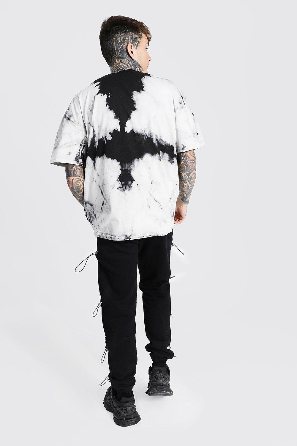 boohoo Men's Oversized Bleach Tie Dye Graphic T-Shirt