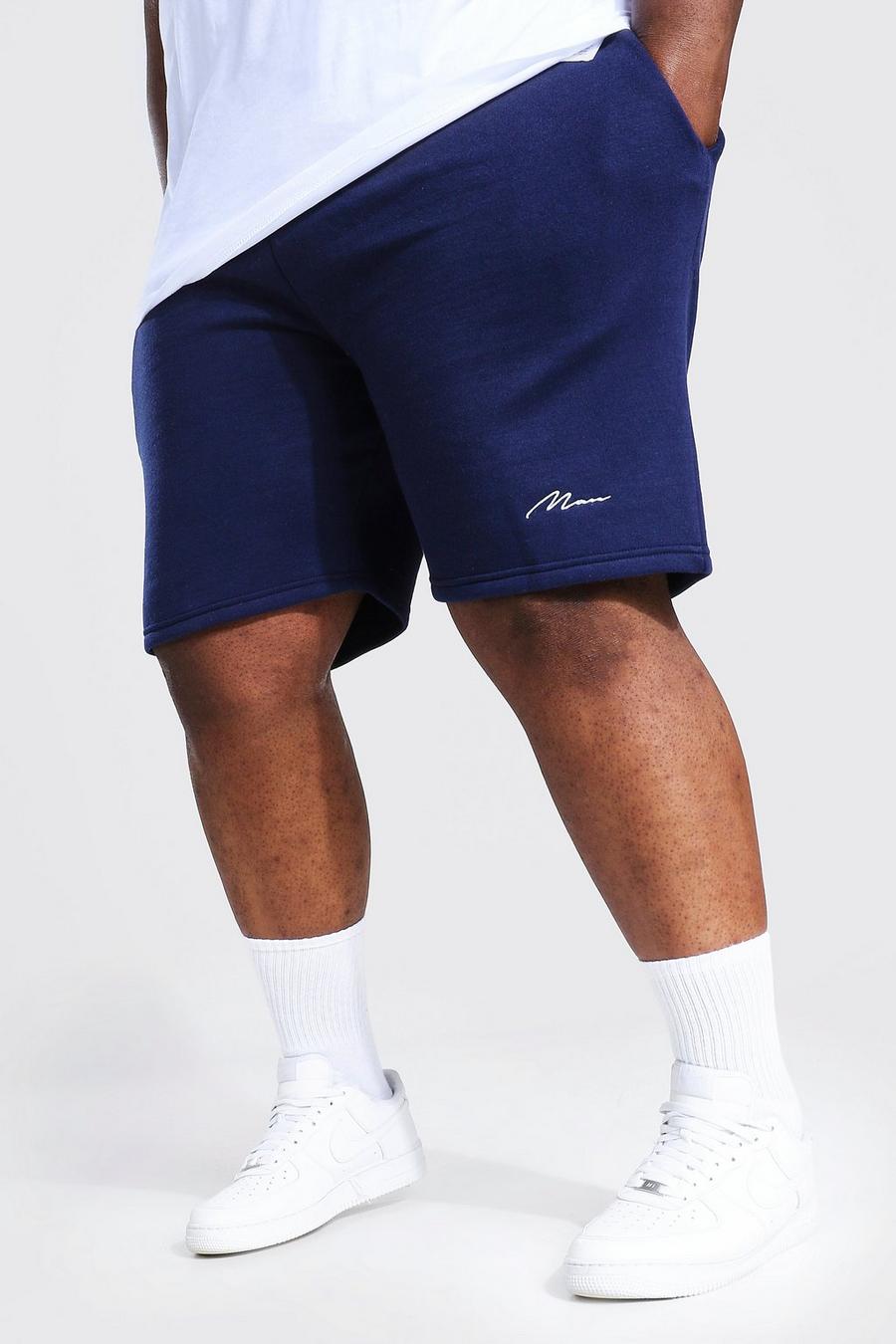 Pantalón corto Plus de tela jersey con firma MAN, Navy image number 1