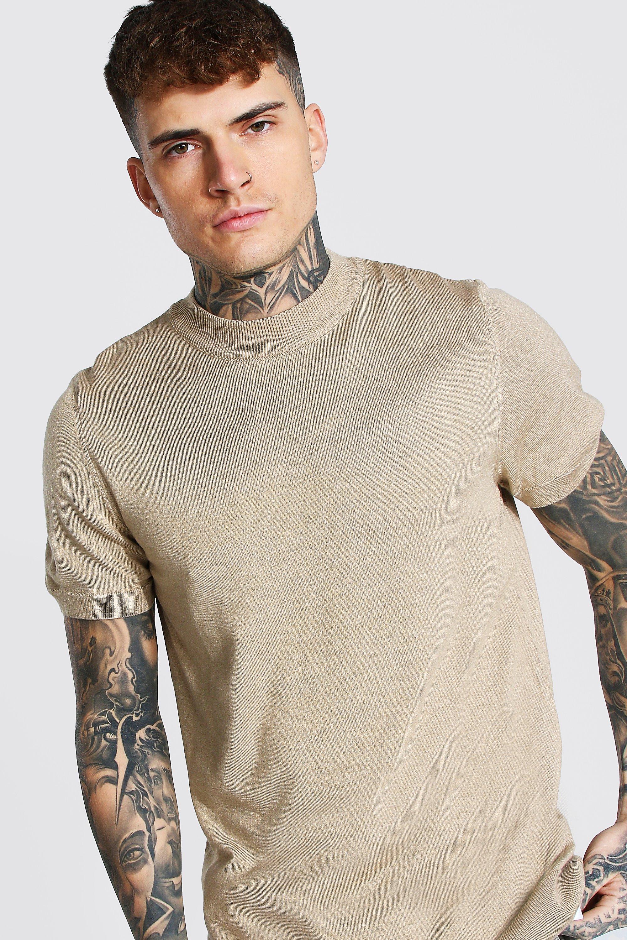 Camiseta de punto con manga corta y cuello alto
