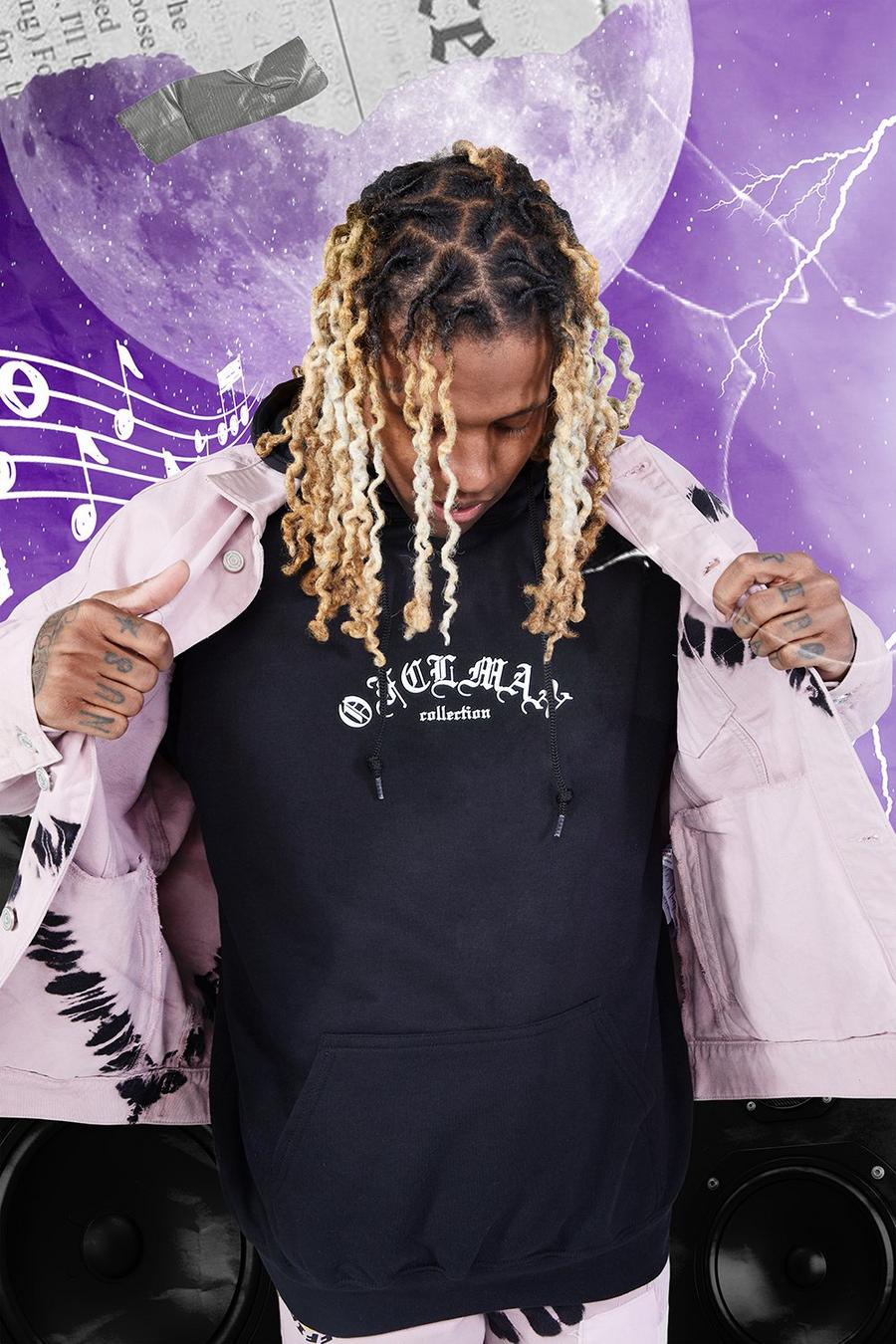 Black Official MAN Oversize hoodie med tryck i gotisk stil image number 1