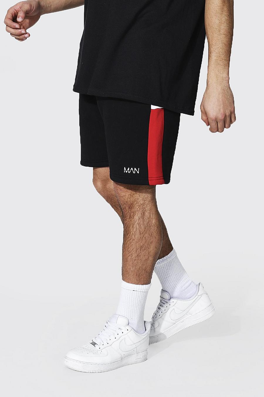 Pantalones cortos de punto con bloques de color estándar MAN, Rojo image number 1