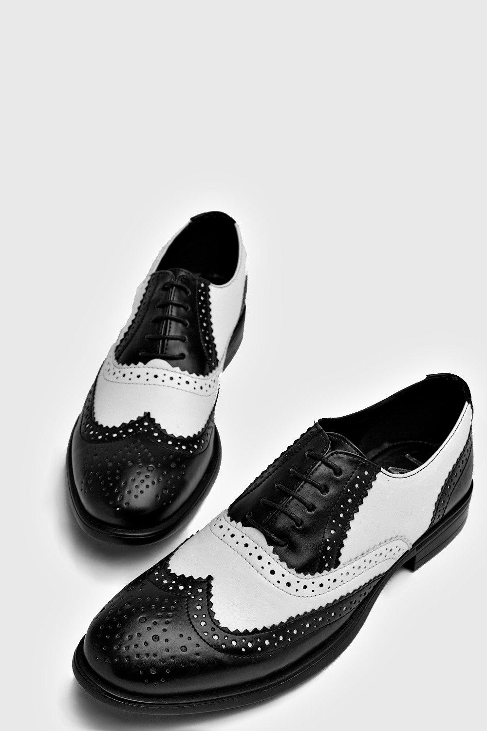 Chaussures Richelieu simili noir et blanc