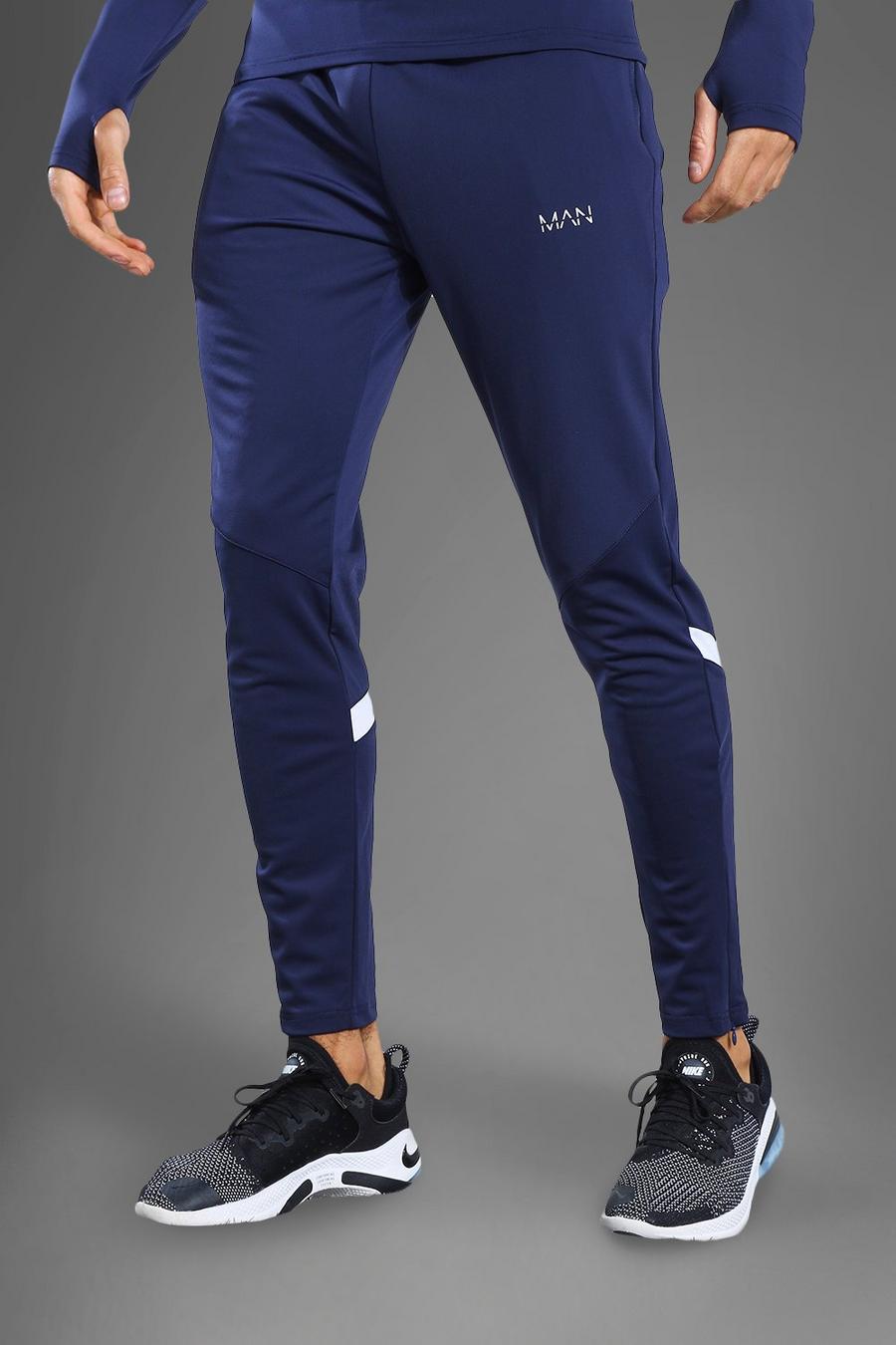 Pantaloni tuta MAN Active con tasca con cerniera Performance image number 1