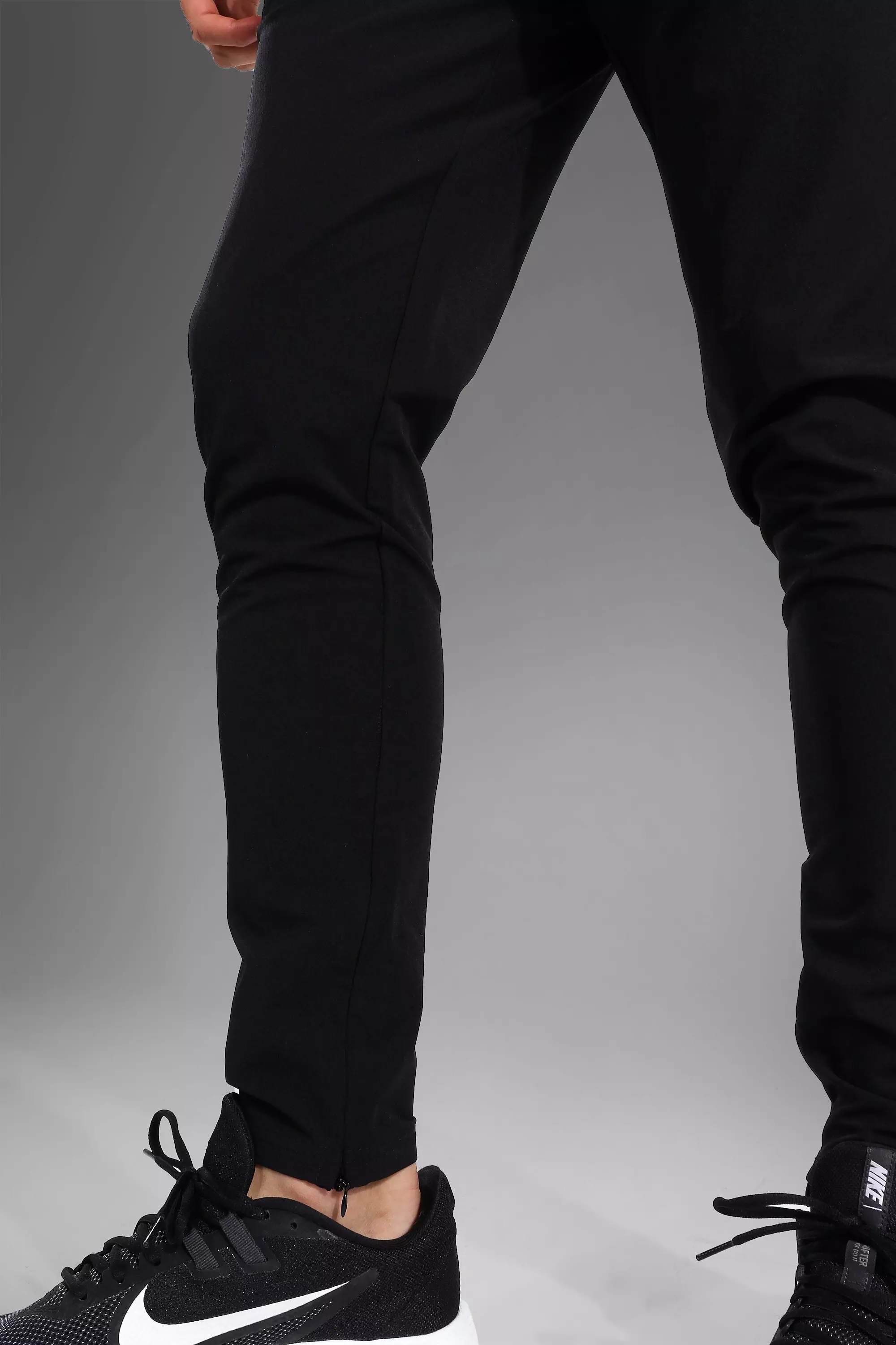 Black Man Active Nylon Track Pant alternative image