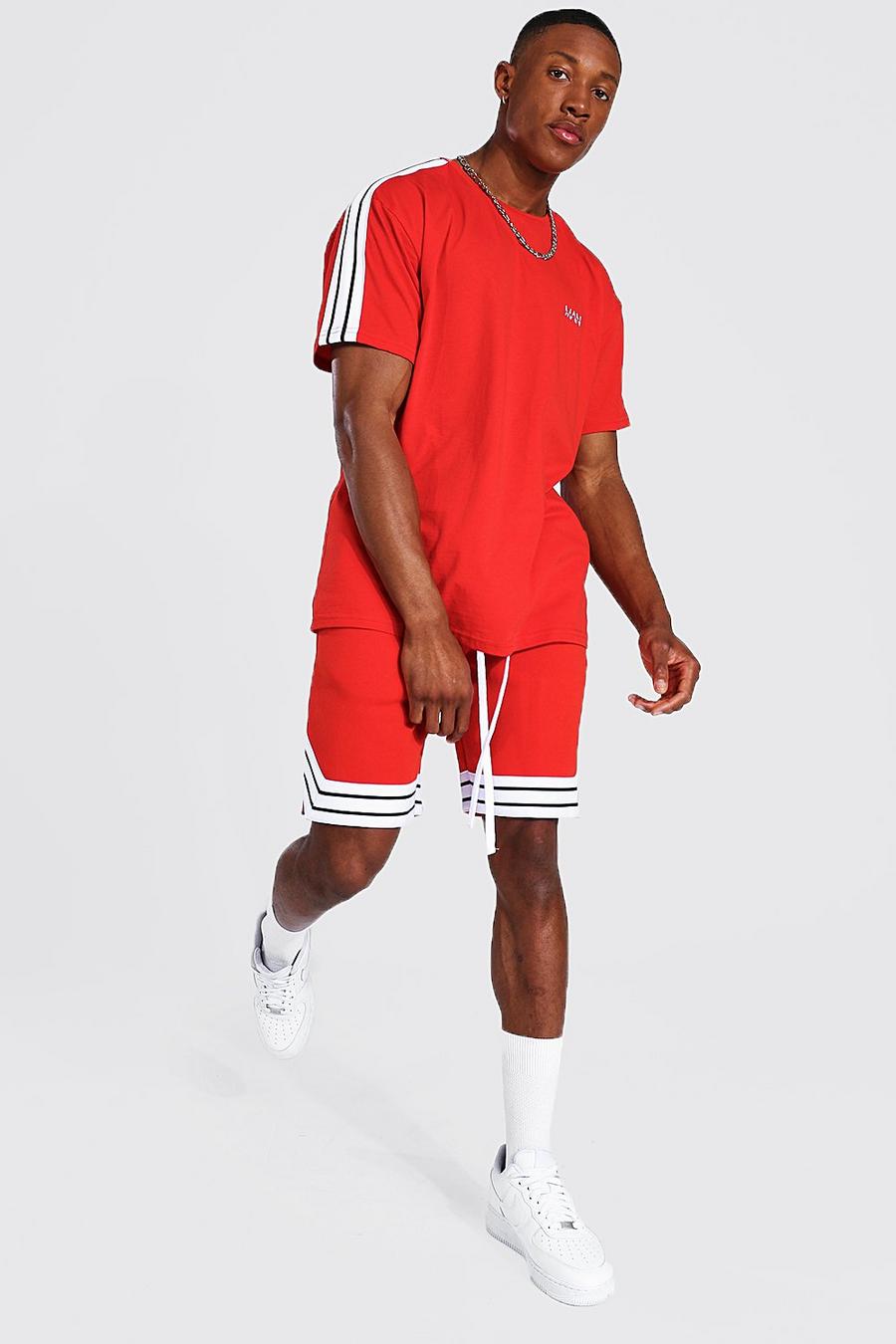 Red Original Man Gestreept T-Shirt En Basketbal Shorts Set image number 1
