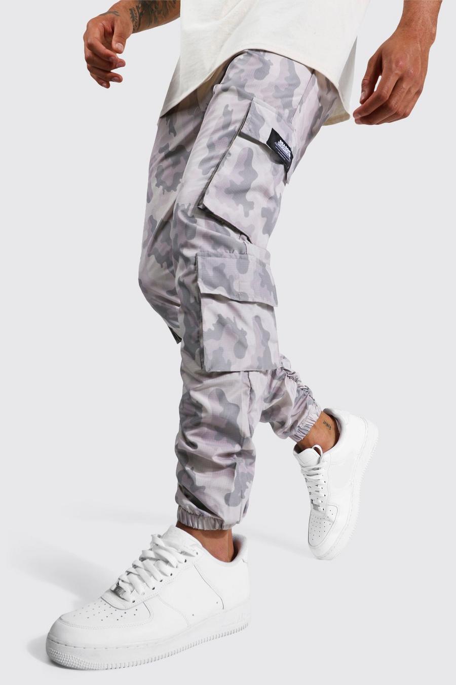 Stone Official Man Ripstop Ruched Cargo Pants image number 1