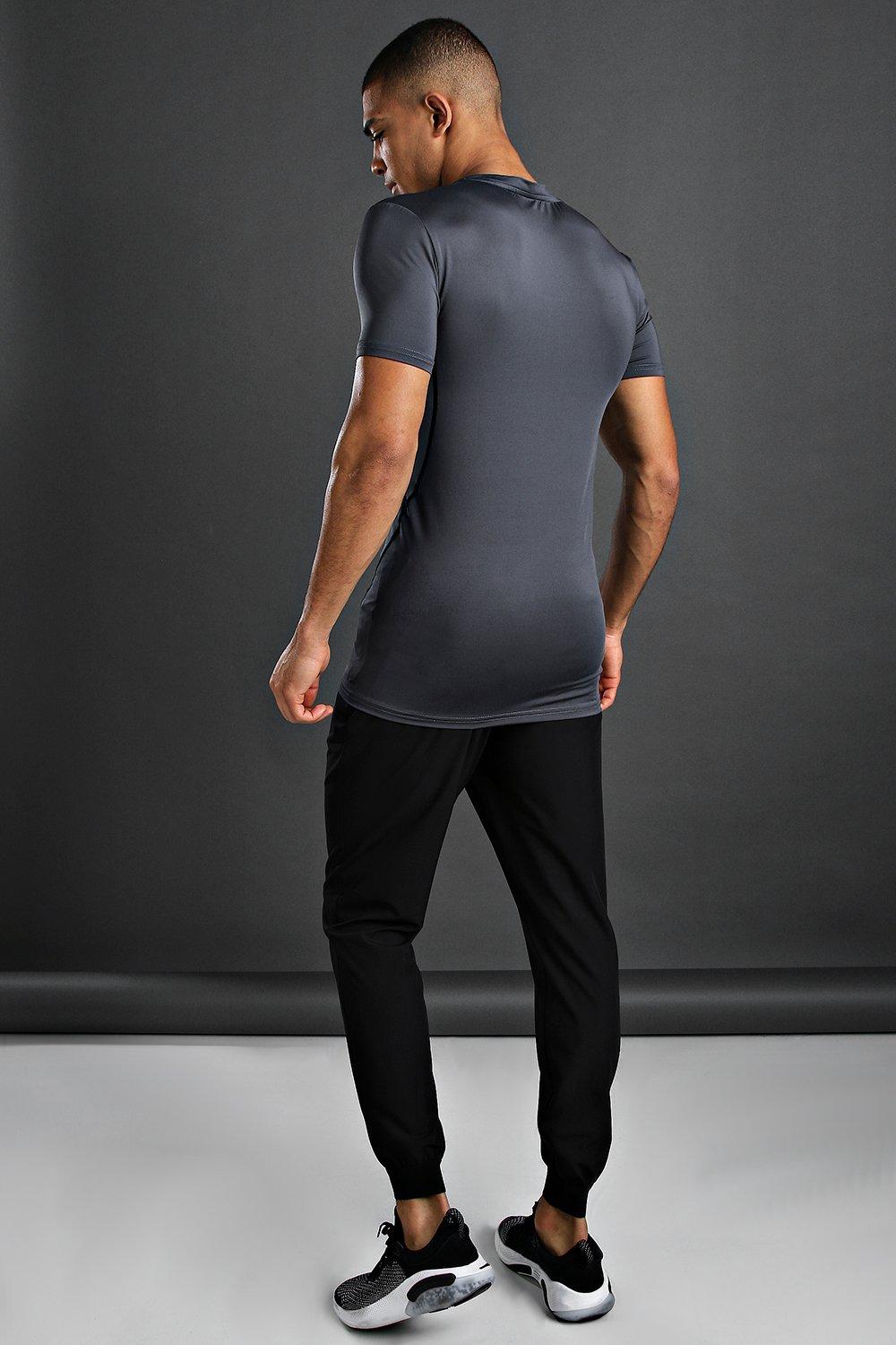 MAN Active Compression T-Shirt With Seam Detail