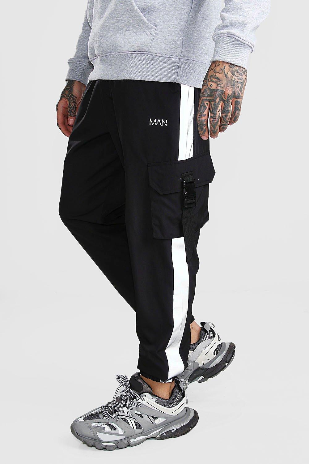 man shell buckle joggers