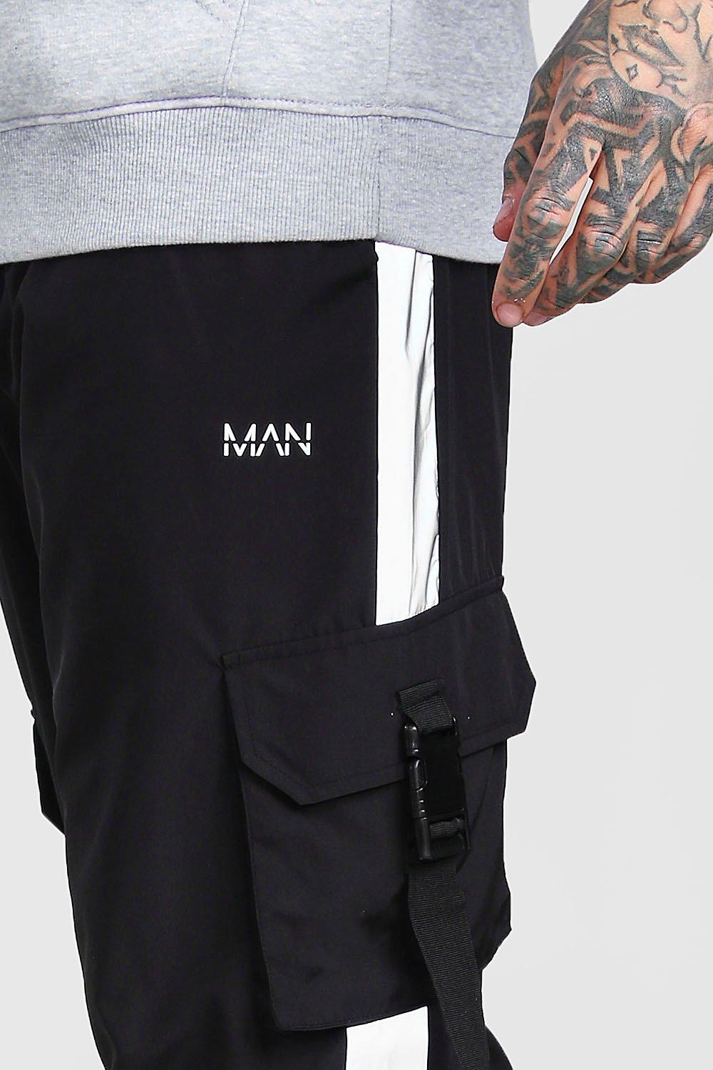 man shell buckle joggers