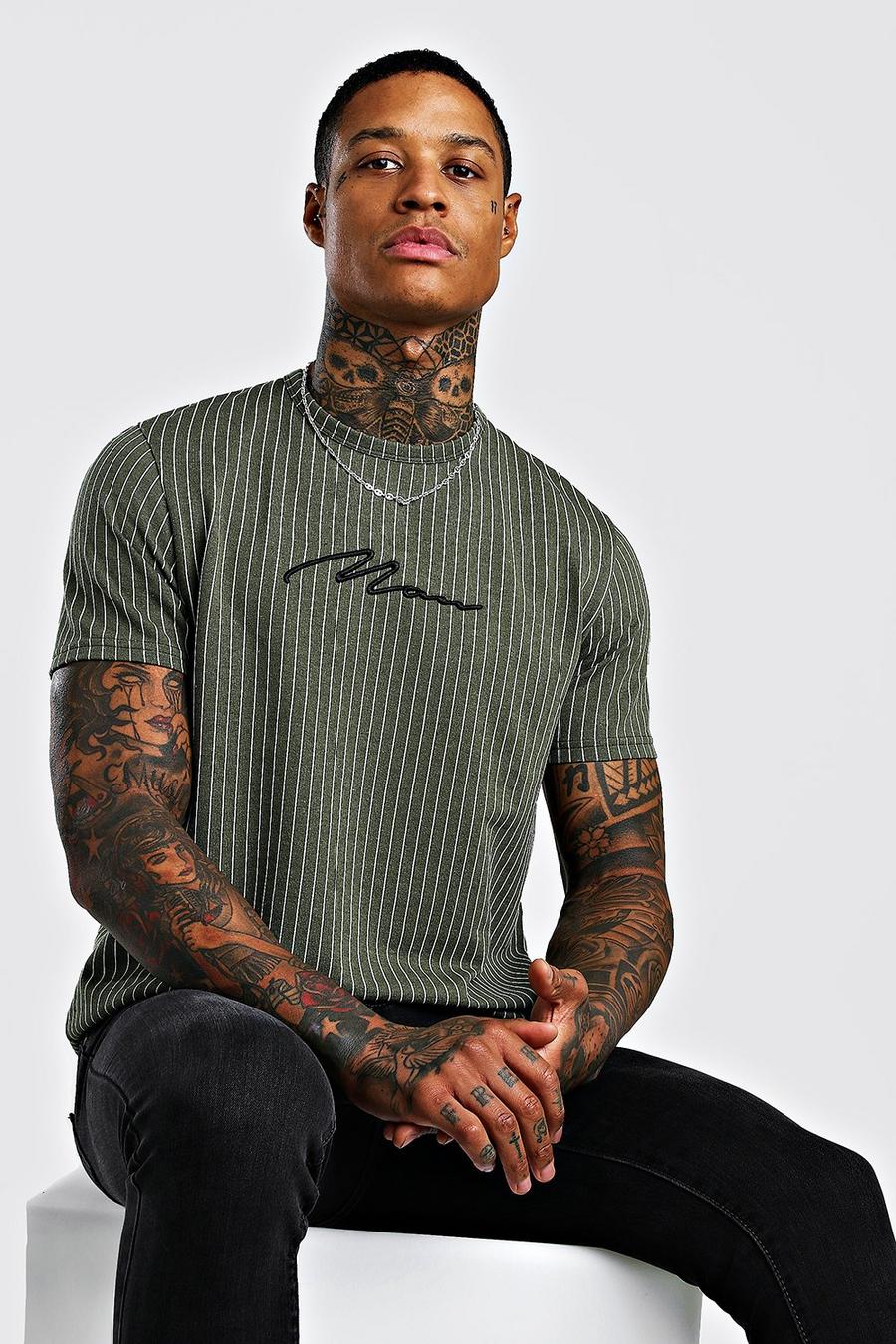 Khaki MAN Signature Pinstripe Jacquard T-Shirt image number 1